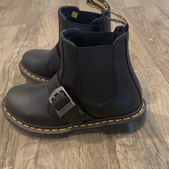 Doc martens ankle boots with side buckle - Picture 2 of 5